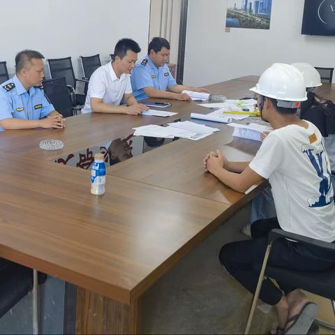 龙华区开展高温天气劳动者权益保障工作