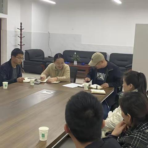 《安全保障生命  健康铸就成长》菏泽实验中学华英路校区初一（58）班主题班会