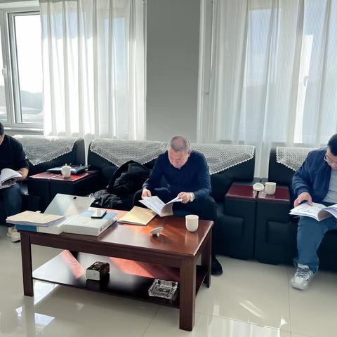 内蒙古自治区交通运输综合行政执法总队一支队开展案卷评查督导工作