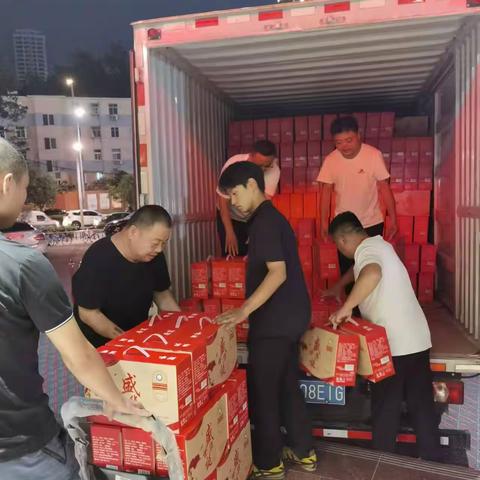 参加志愿服务，塑造商会形象