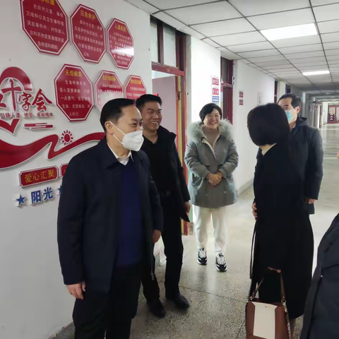 省红十字会莅临陕州区调研“博爱卫生站”建设工作