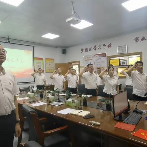 同心向党迎七一      砥砺奋进新征程