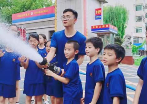 新干大队2023年第一期“红领巾.火焰蓝”暑期夏令营圆满落幕