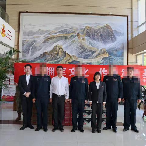 情暖军营 致敬深蓝——工行良乡支行联合支行机构部开展海军节慰问活动