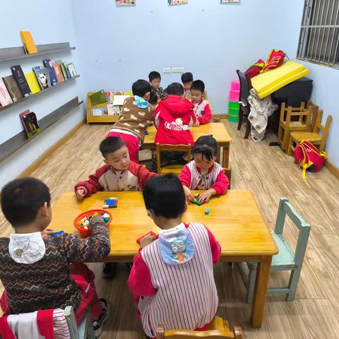 四季花城幼儿园12.1号课题分享