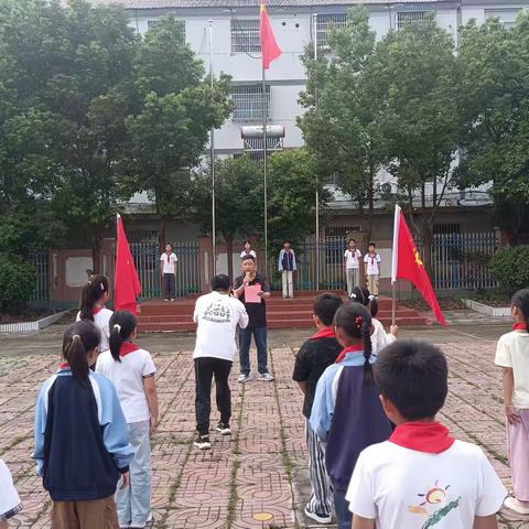 盱眙县官滩中心小学关工委开展“勿忘国耻 铭记历史”主题教育活动