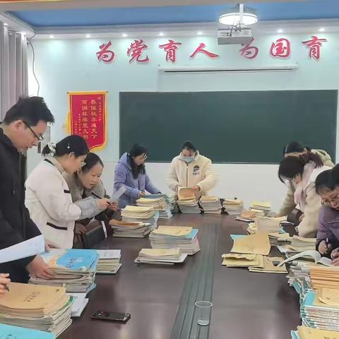 落实常规检查，提升教学质量—李村镇中心小学教学常规检查