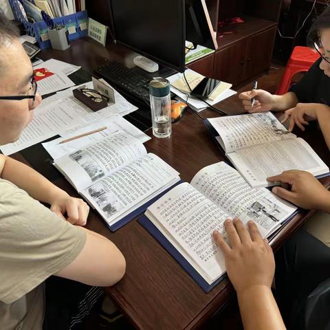 大潘社区开展民情日记“互评、互学、互鉴”分享交流活动