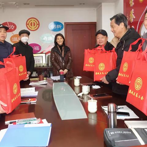 【婺城区总工会】年末话初心 奋进新征程--婺城区总工会召开老干部座谈会