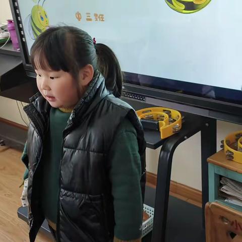 小蜜蜂故事会