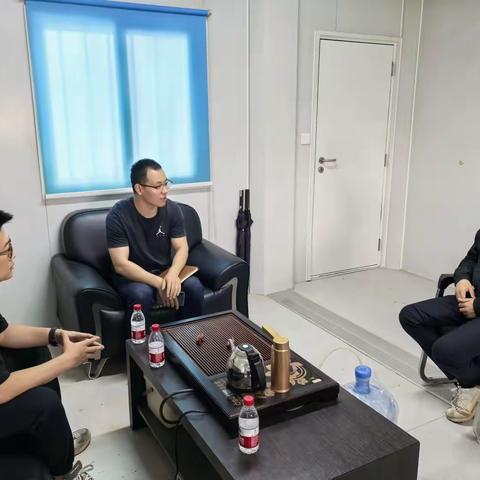 西咸资规局（沣西）工作部联合新城营商办开展“五上企业”入企走访活动