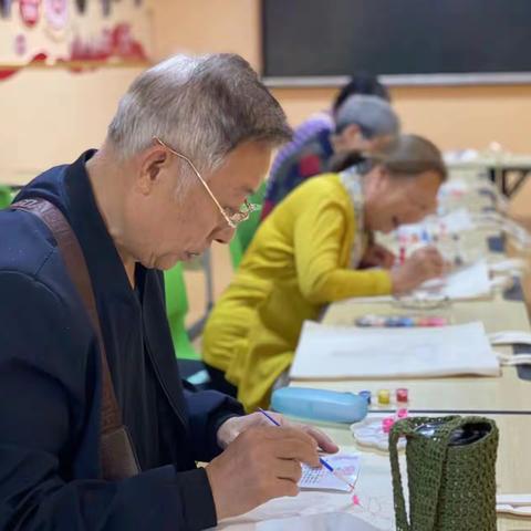 金秋重阳 温情暖暖--苍山路社区重阳节主题系列活动