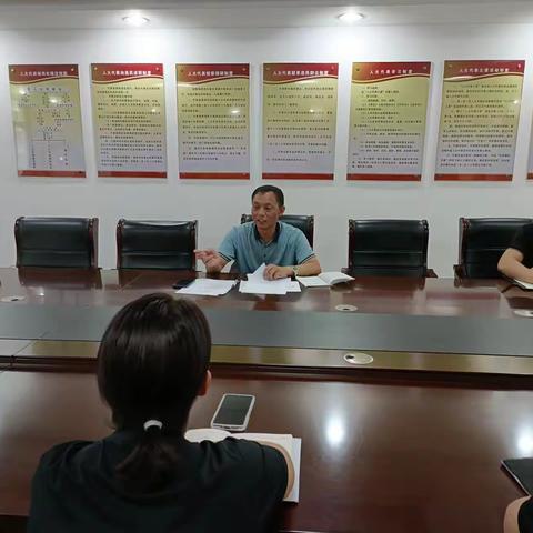 凝心聚力 踔厉奋发 | 红旗街道总工会三届二次委员会议顺利召开
