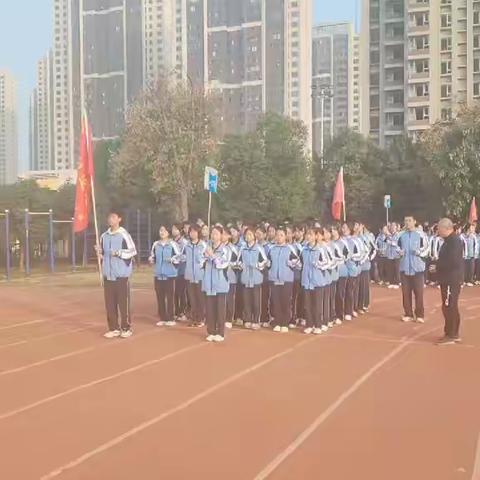 激情燃烧 运动飞扬——襄阳市第三中学高一（17）班运动会风采