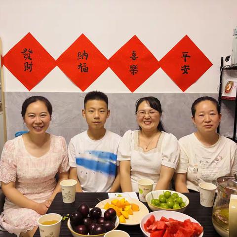 与“家”共育 以“访”护航