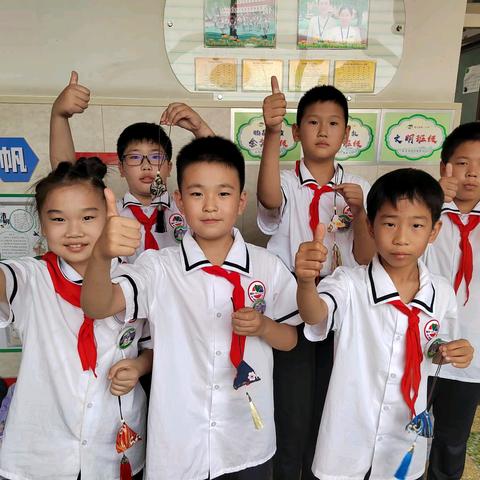 香包传情，端午安康-博兴县第一小学2022级13班端午系列活动之做香包
