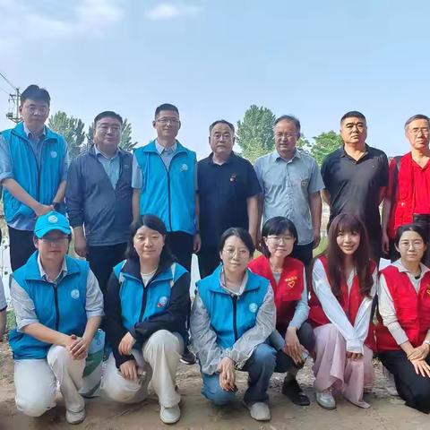 体系协同送服务 党旗飘扬惠渔情 省市渔业专家下沉槐荫开展渔业服务主题党日活动
