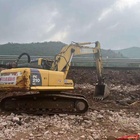 河北能通路桥平安大道抗洪抢险