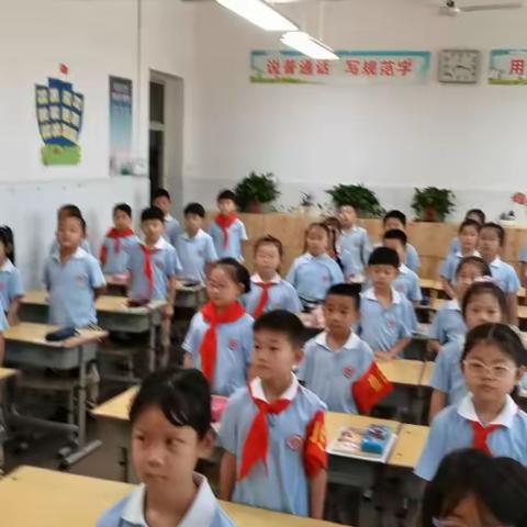 "铭记历史 勿忘国耻"——洛阳市丰润路小学“九一八”爱国系列主题教育活动