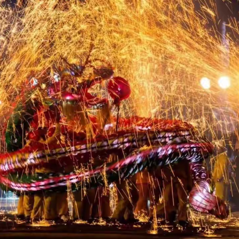 黔东南元宵节 | 隆里花脸龙+台江舞龙嘘花+苗族芦笙会深度人文摄影采风