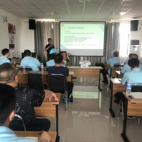 石家庄市畜牧兽医学会养猪技术交流系列活动走进山西禾丰牧业