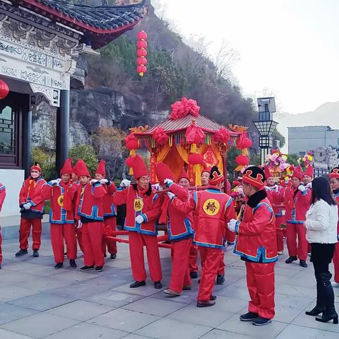 锣鼓喧天闹新春，红红火火过大年｜漫川关镇民俗文化展演添年味