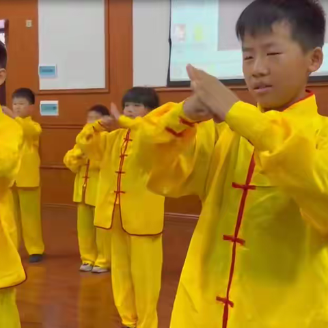 跆拳热血，校园飞扬----示范区翠林蓝湾小学跆拳道社团