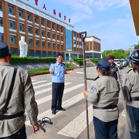 遇恐不慌，应急有方--准格尔旗民族小学进行反恐防暴演练