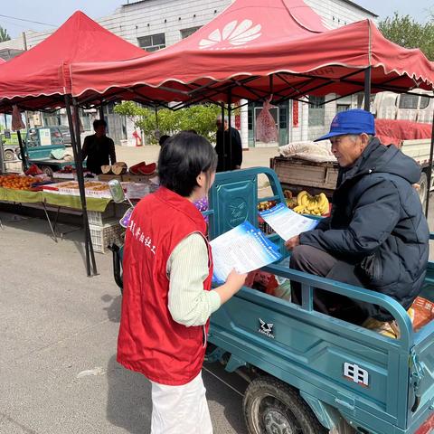 惠民政策人人知 社工服务零距离