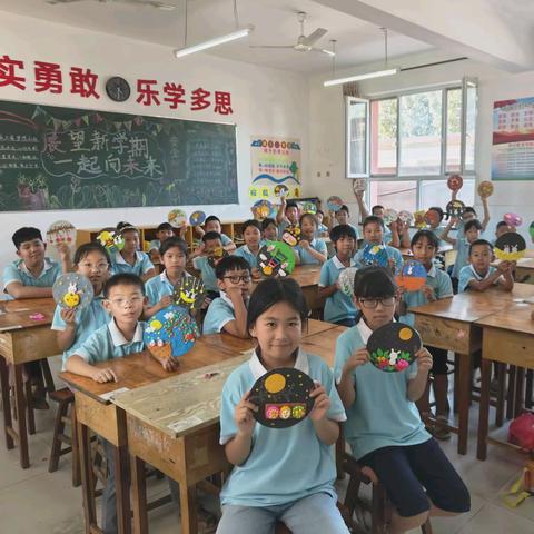 “悦”圆中秋，“童”享欢乐——吕家营学校中秋节主题活动