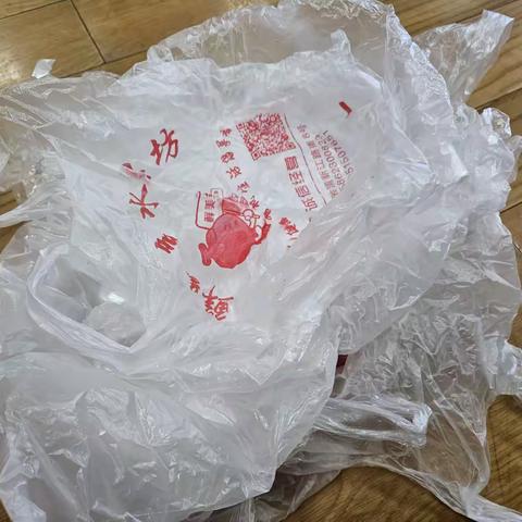 保护环境，快“塑”行动