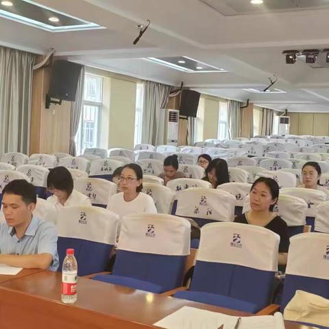 凝智聚慧，精雕细琢 ——海口市冉茂娟小学语文名师工作室送教下乡磨课活动（二）