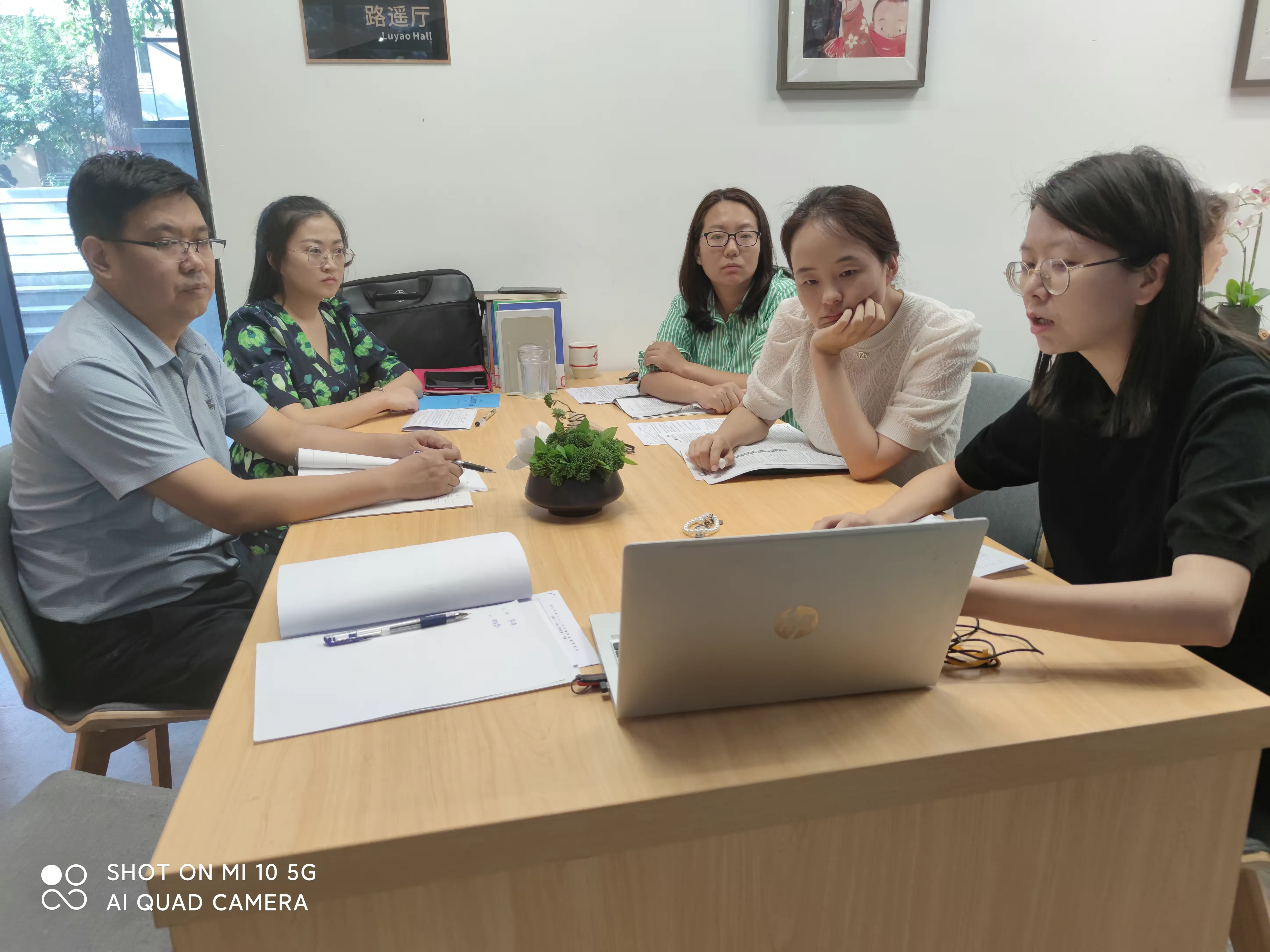 简篇-新学期 新课标 新开始
——政治学科组第一次学科活动