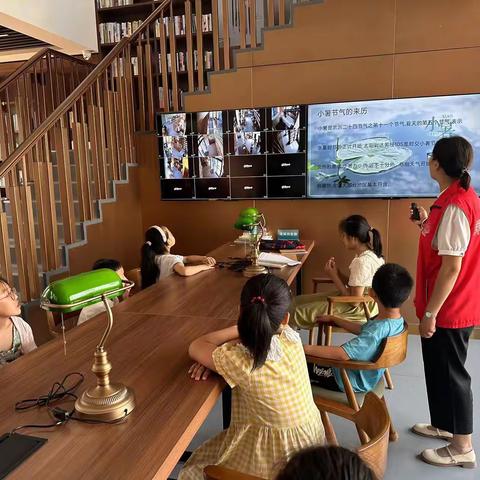 小暑盛夏，心有所“属””巧手创意，童心飞扬“第五节次小组活动