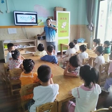 五七车站社区：父爱如山，老爸，我爱你！