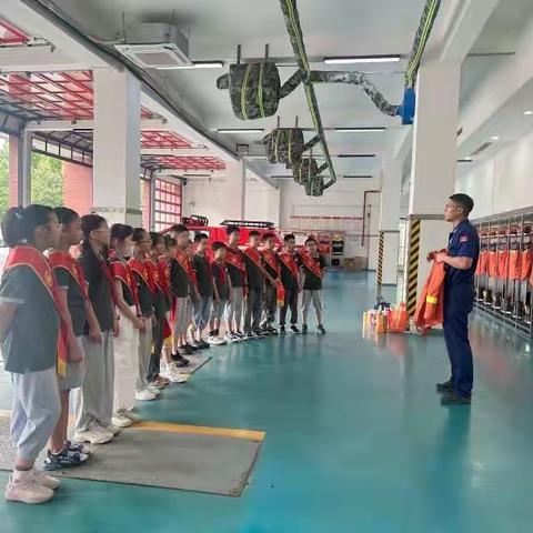 向阳而生 寻梦而行——南京审计大学实验学校五（4）中队向阳红领巾学习小队活动