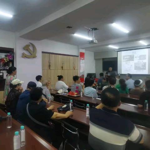 民革党派律师团队进社区 普法惠民零距离