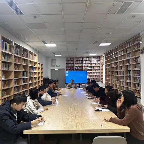 海兴县文体广电和旅游局召开意识形态工作精神学习会