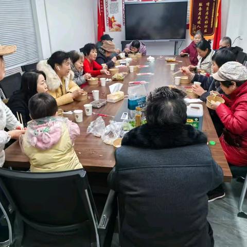 暖冬行动|用饺子“包”出幸福 ——东泰社区开展冬至主题活动