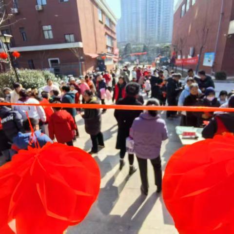 团圆灯笼高高挂，智趣元宵岁岁安——东泰社区元宵节活动纪实