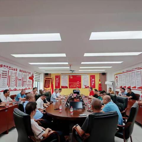 儋州市综合行政执法局召开驻村队员集体谈心谈话座谈会