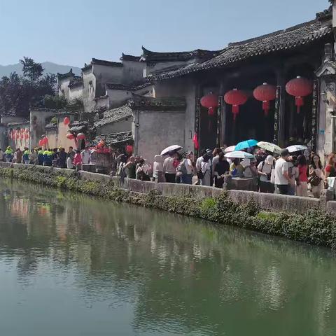 长江学校高中部宏村写生纪实