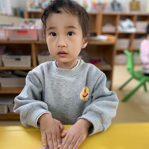 快乐碎片加载中…冯天心小朋友的快乐时光～