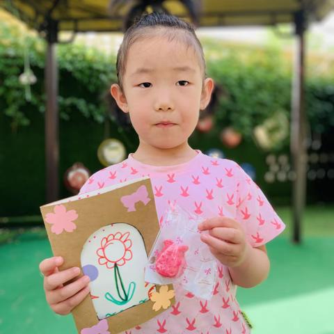 快乐碎片加载中…许苡瑄小朋友的快乐时光～