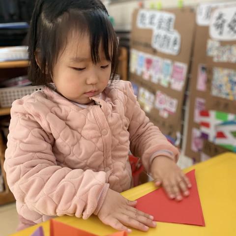 快乐碎片加载中…孟英珍小朋友的快乐时光～