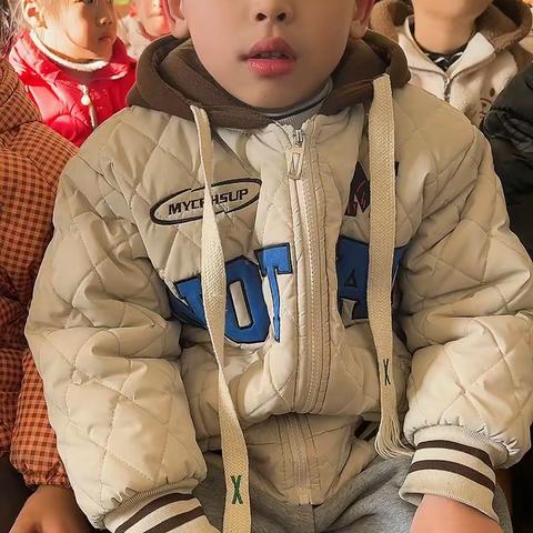 你觉得猴子没捞到月亮的原因是什么？