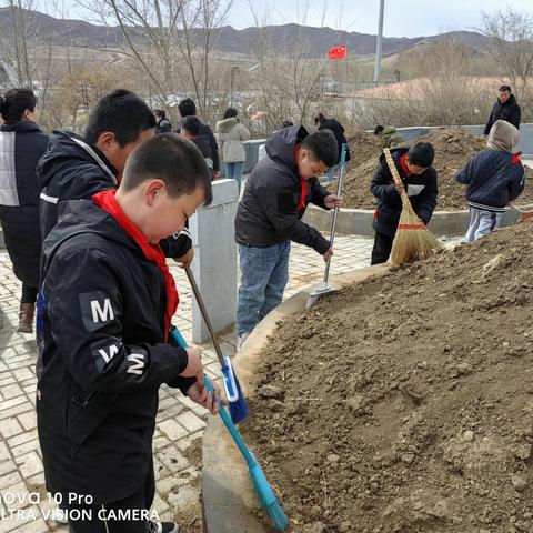 【铸牢中华民族共同体意识】学田乡开展“缅怀革命先烈，继承革命传统”清明节祭扫活动