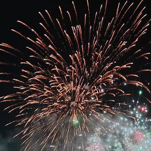 欢度元宵庆团圆，喜乐祥和谱新篇——卫东化工举办庆元宵灯谜烟花活动