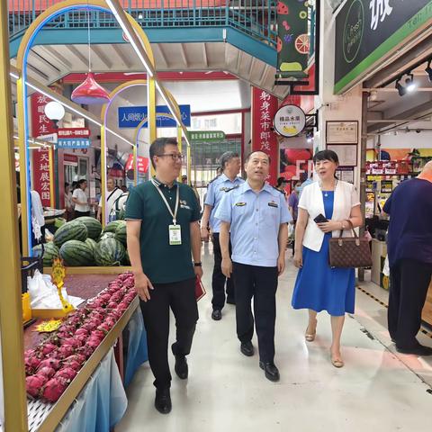 为城市“小门脸”提供个性化服务，“个体工商户服务月”走进振大郎茂山市场暨“以案说法” 普法宣讲活动