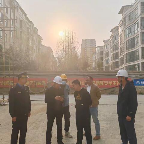 部门联动，组织开展整治扬尘污染联合巡查行动